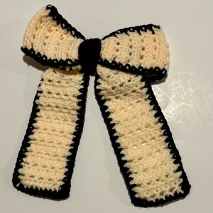 Elegant Light Yellow and Black Crochet Hair Bow